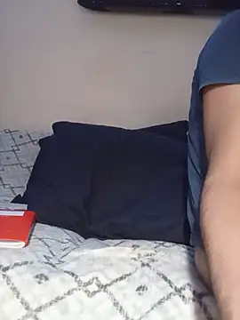 SEBASTHIAN live cam on StripChat
