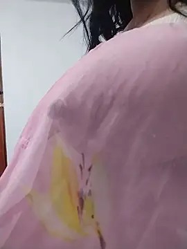 tharu_sweet live cam on StripChat