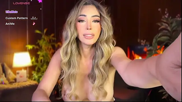 Miss-Victoria69 live cam on StripChat
