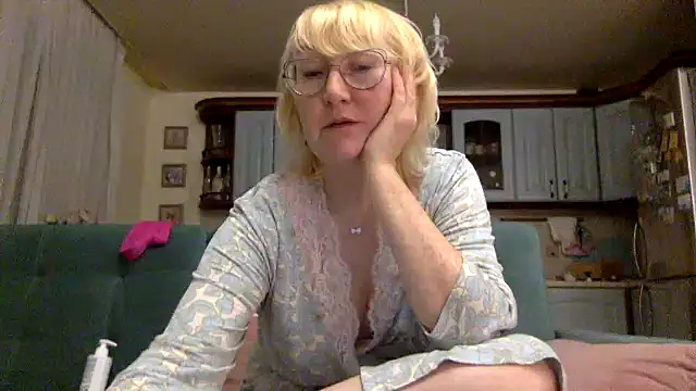 Zeyona