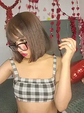 Lucy_Em