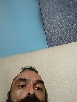 Clu83