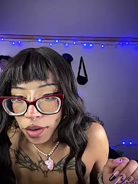 suky_fox live cam preview