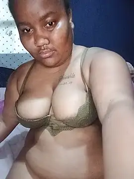 ChubbyMidgetxxx19