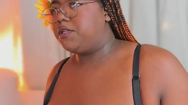 Ayanaa_Ebony_
