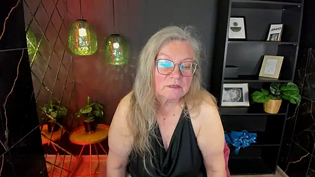 NataliMellow live cam preview