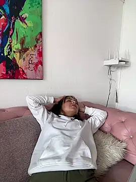 LilyCarter_Pinkk webcam