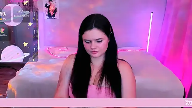 Lora_Secret webcam