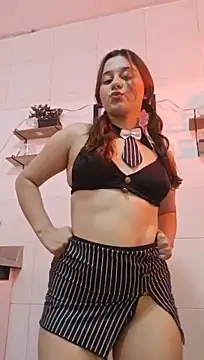 chloe_latin__ webcam