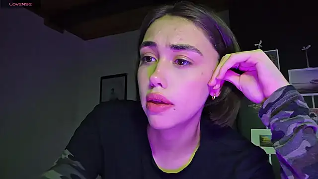 Mikka_Sargoni webcam