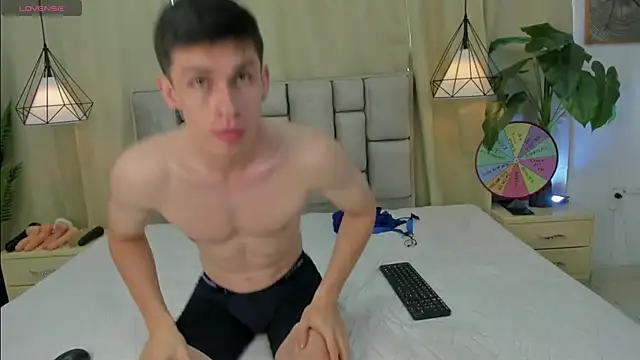 lhia_and_oliver webcam
