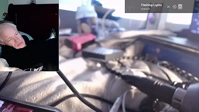 Snarfle82 webcam
