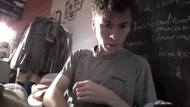 tebaki288 (M twink) - Ordres infinis pendant 5min
