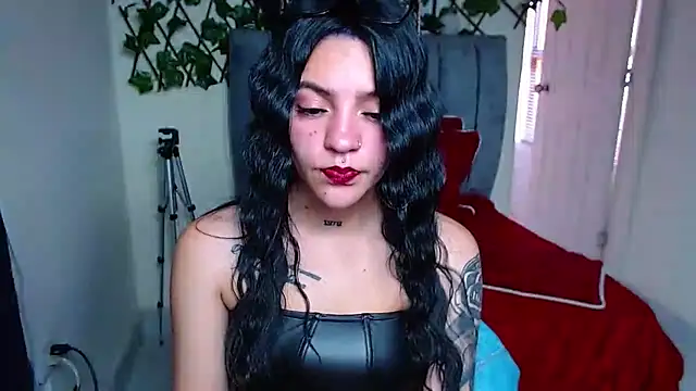 Violettasquirt