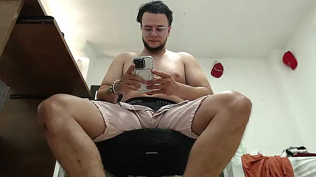 cloudsxxx webcam