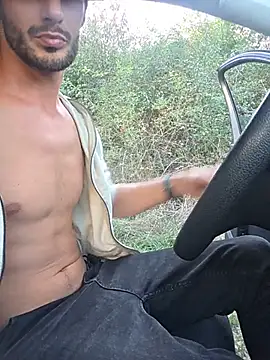 zeefy (M young) - Risky public cum