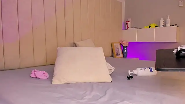 Littleolivia_ webcam