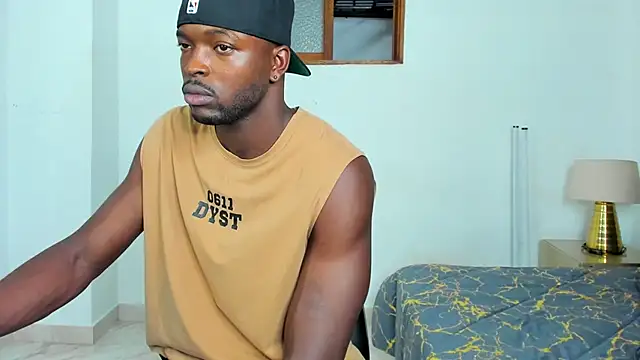 Dylan_Taylor webcam