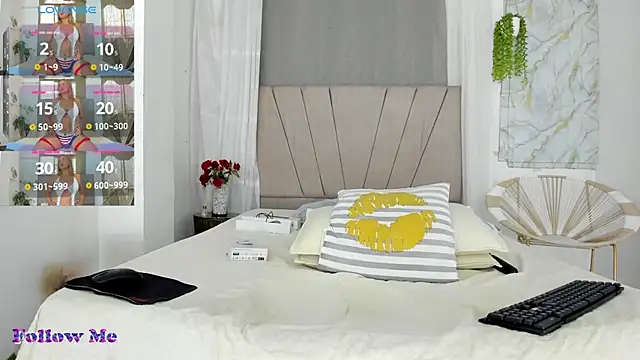 Lady_miss___ webcam