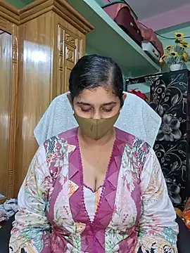 Cute_Faria webcam