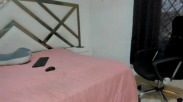 sienna_glow webcam