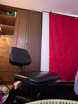MiaCollinssx webcam