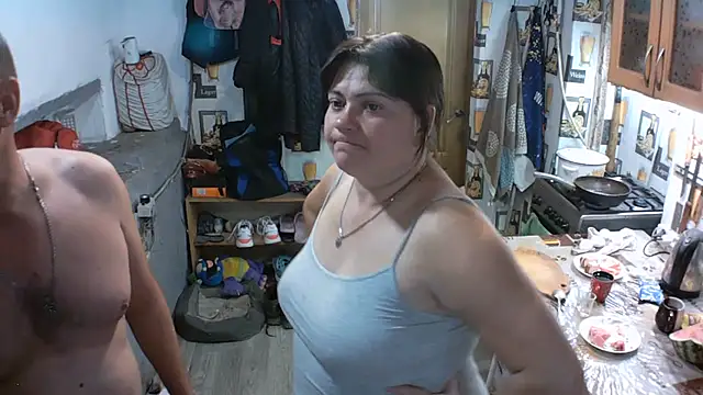 natalia2504 (Ask my age) - I'll sit on a guy's face and fuck his mo