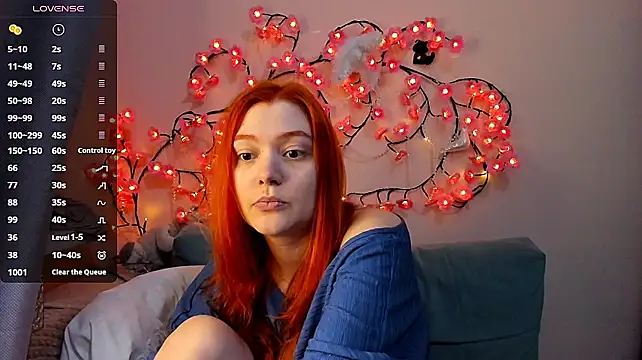 Ungoliant_Kiss live cam on StripChat