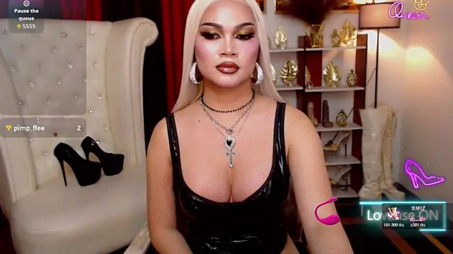 PrettyCockAthena webcam