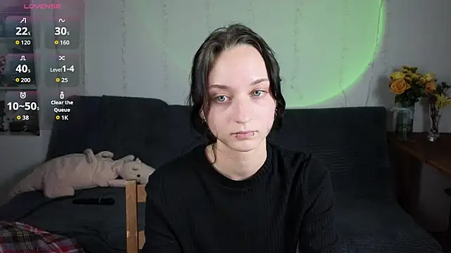 LuxuryLoverss webcam