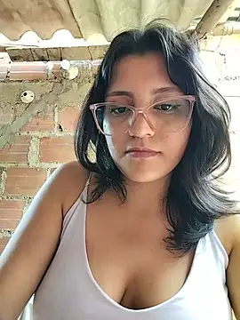 sienna_elara (F teen) - Masturbation with 4