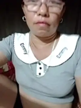 Mye_kiss webcam
