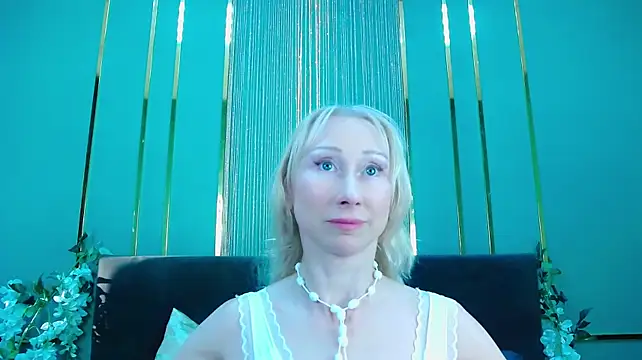 KissDreamm webcam