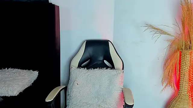 Noah__Browm webcam