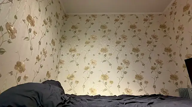 KariStpeters webcam