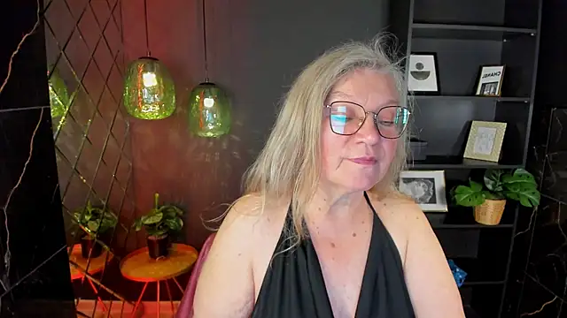 NataliMellow webcam