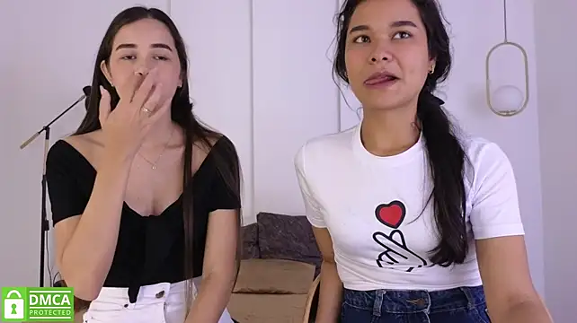 sexychanell_18 (G young) - drink squirt