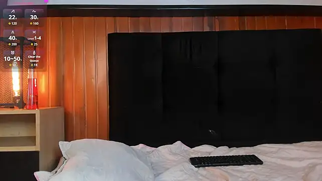 Cheys_Mast live sex cam