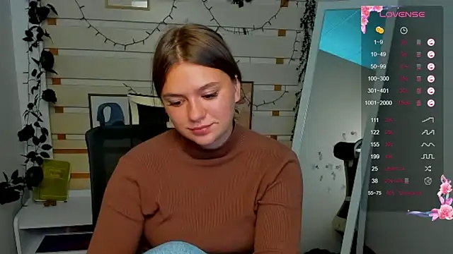 Josephine_Kiss webcam