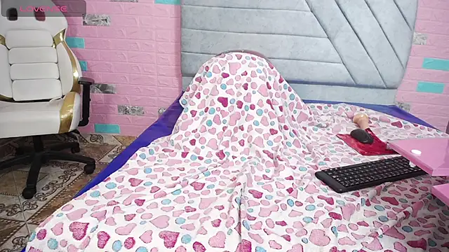 Danna_Storn webcam