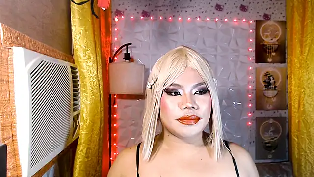 TSbrianaHugeCock