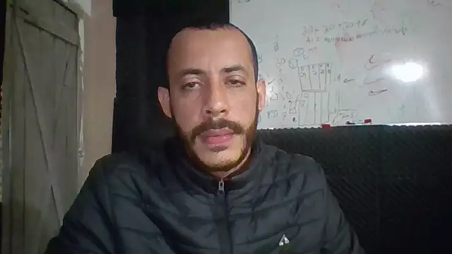 MachoScorpionCaralho live cam preview