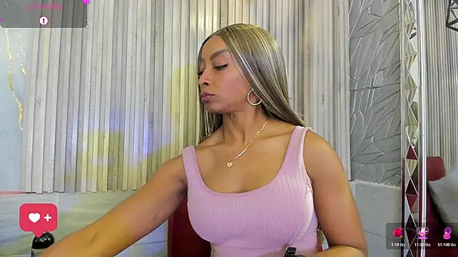 BriannaChelsea live cam on StripChat