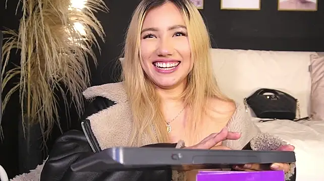 Aby_breslin webcam