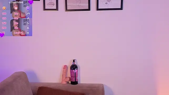 Pamela_tomas webcam