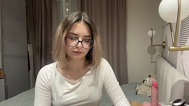 AnnaVelvetFire webcam