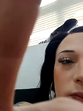 Tatted-Tgirlxx webcam