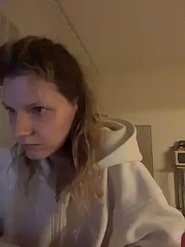 MaryHiggins webcam