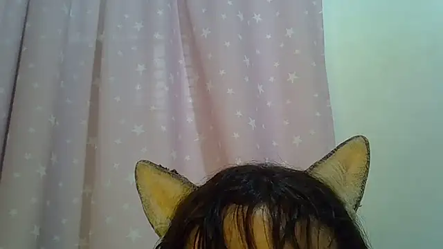SkinnyKitten webcam
