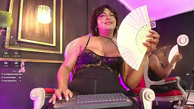 alexa_cruz__